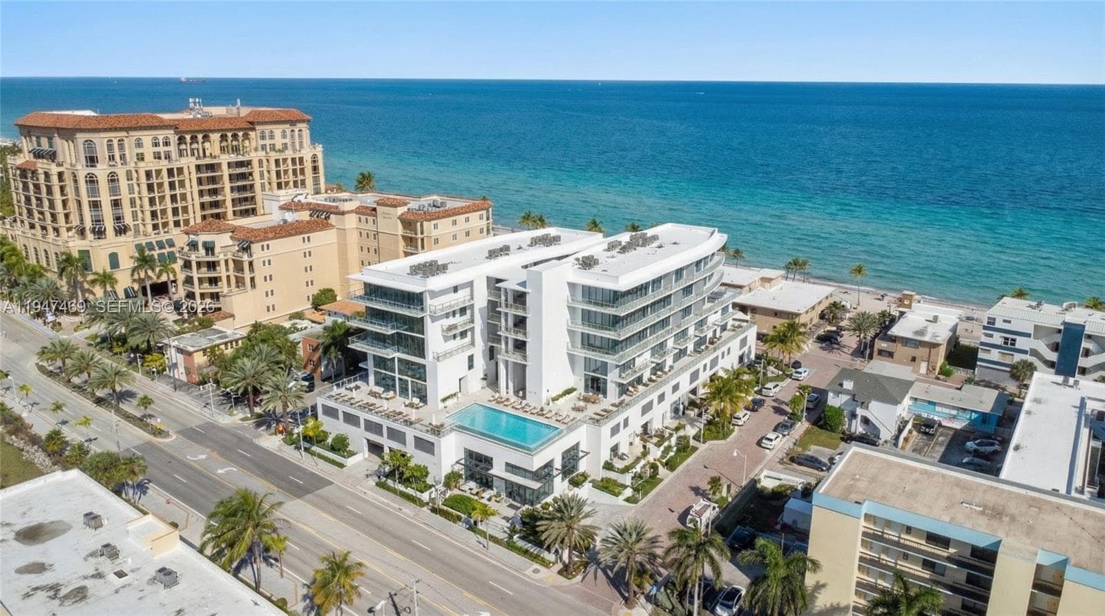 3319 N Ocean Drive TH4 photo 1