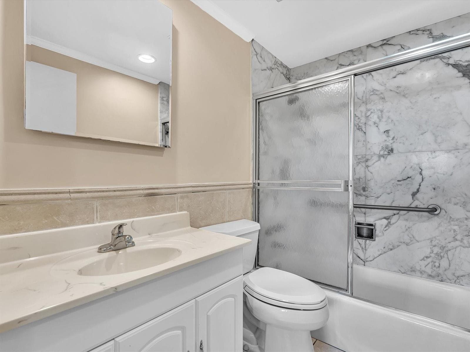3300 NE 36th Street 403 photo 8