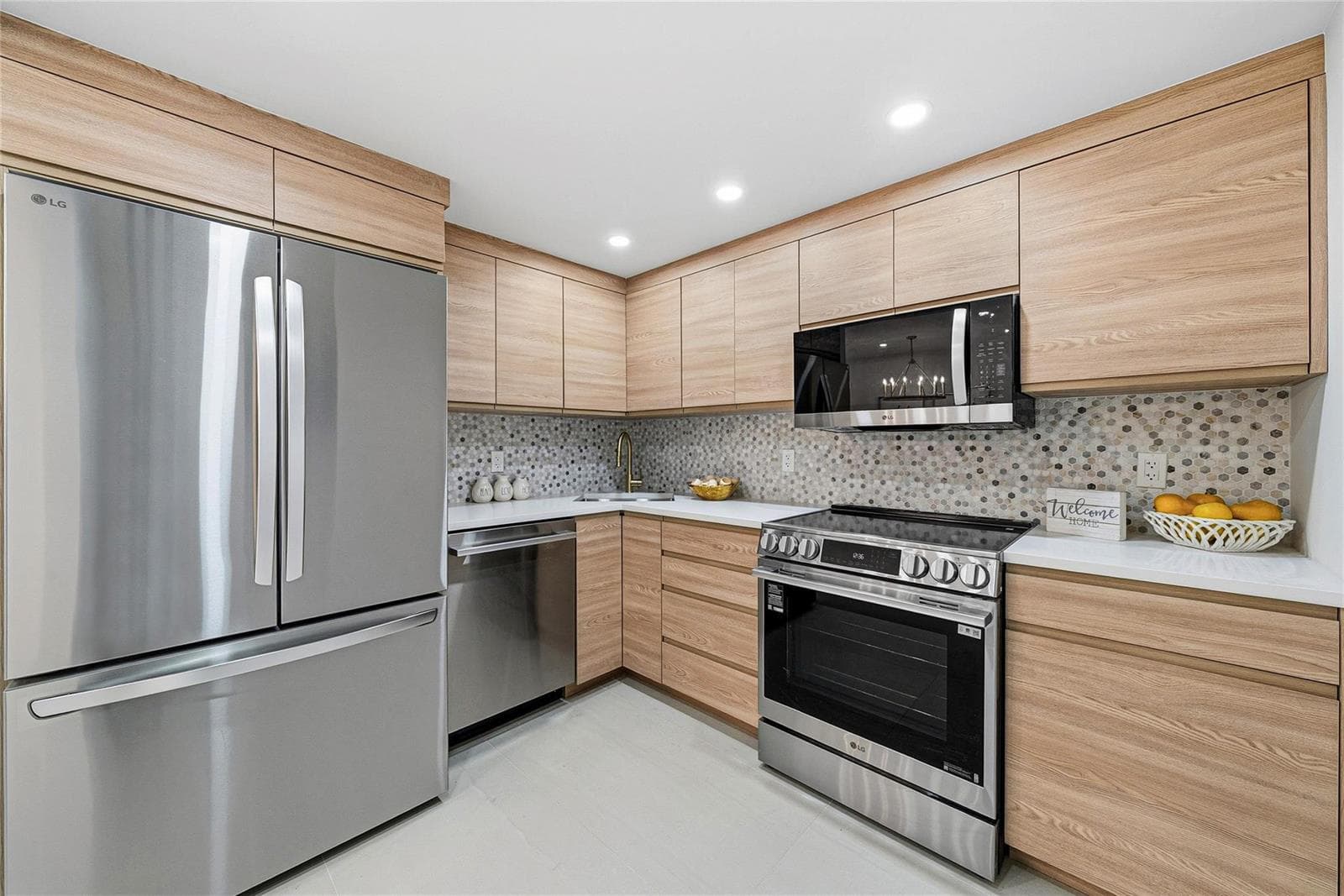 101 Briny Avenue 2006 photo 4