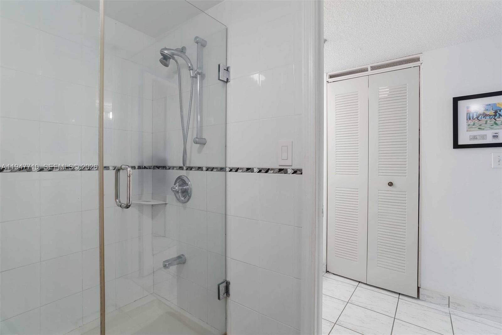 1623 Collins Ave 812 photo 23