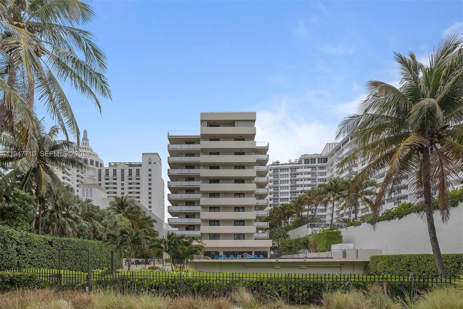 1623 Collins Ave 812 photo 7