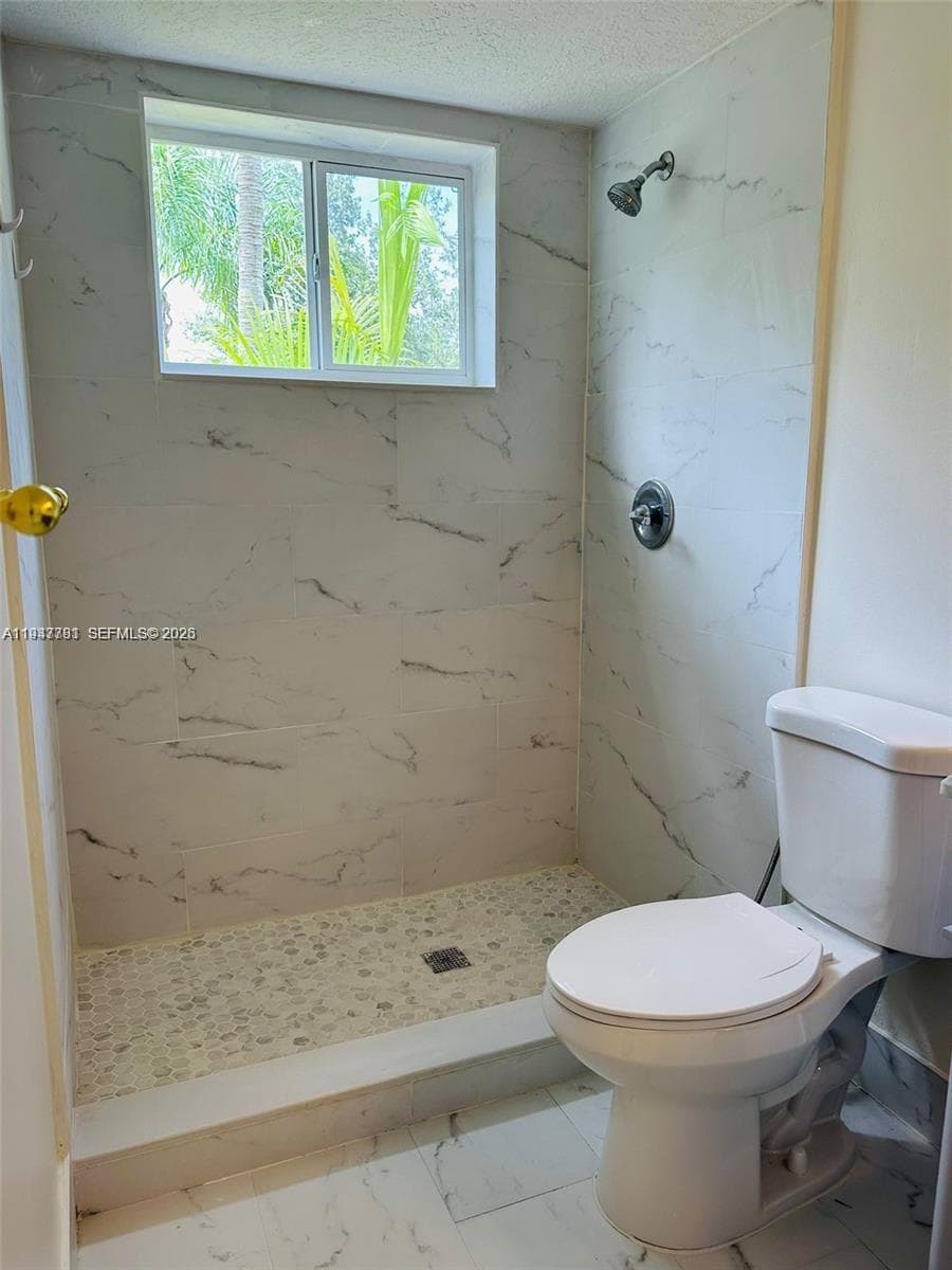 8327 SW 137th Ave 8327 photo 18