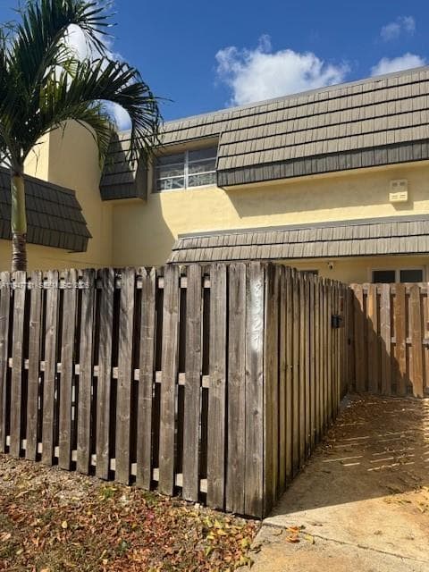 8327 SW 137th Ave 8327 photo 25