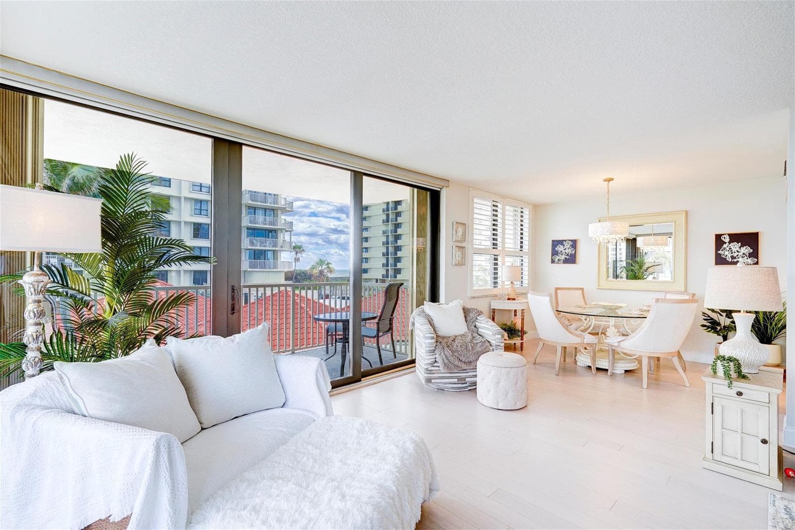 5480 N Ocean Drive B2a photo 2