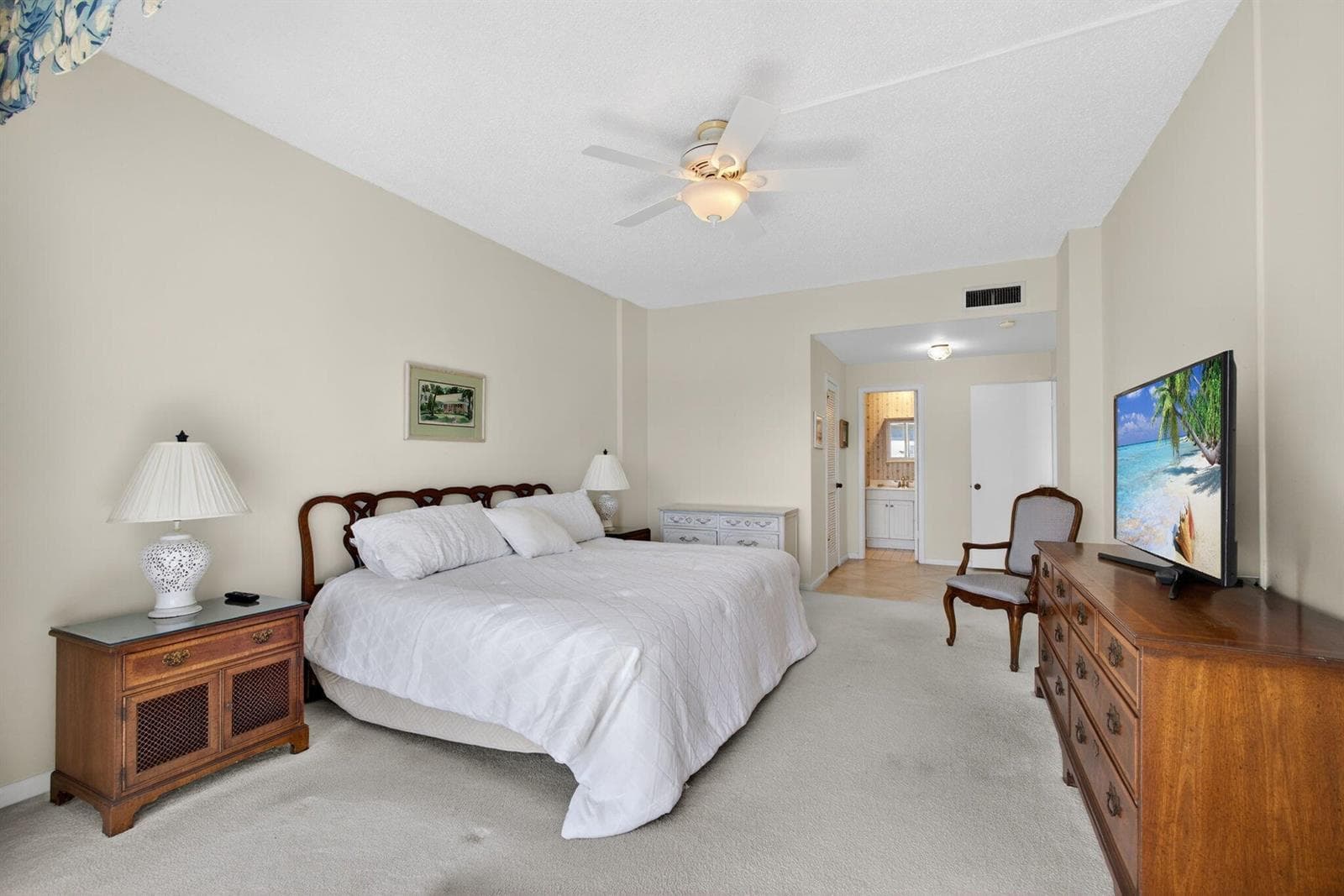 105 Paradise Harbour Boulevard 506 photo 20