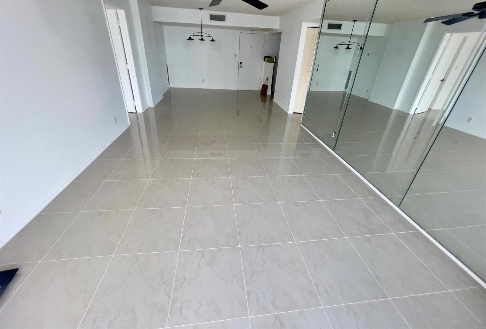 525 N Ocean Boulevard 1422 photo 6