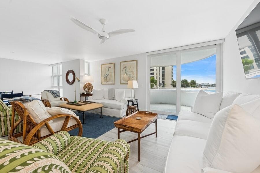 2200 S Ocean Boulevard 203 photo 6