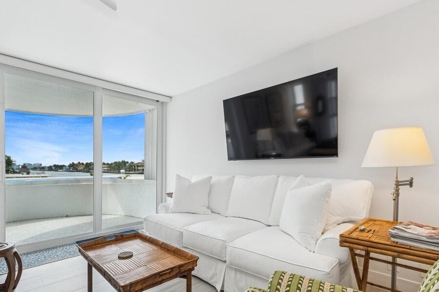 2200 S Ocean Boulevard 203 photo 7