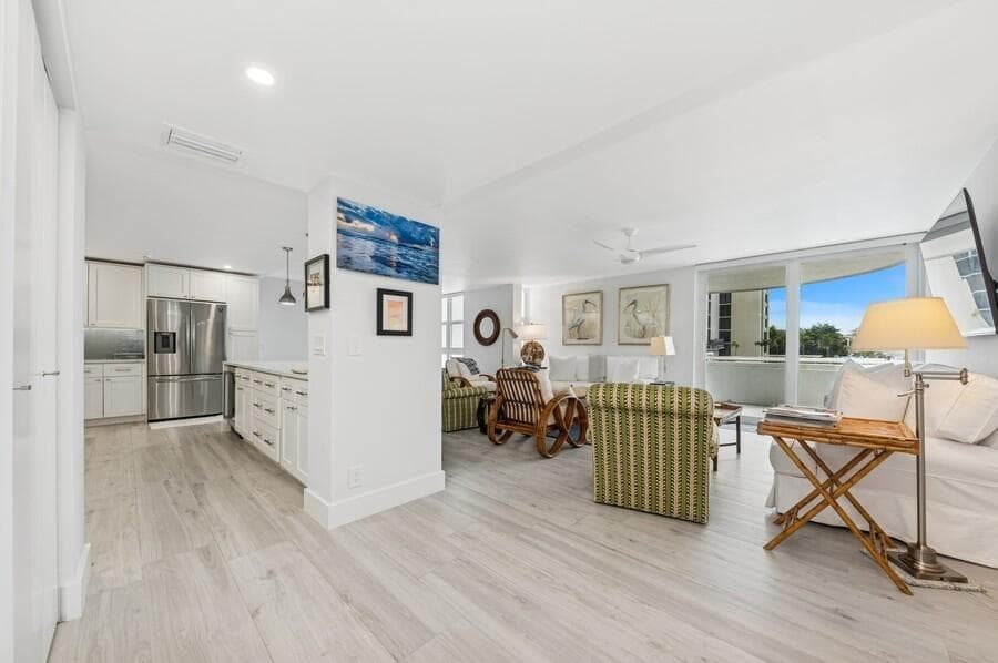 2200 S Ocean Boulevard 203 photo 5