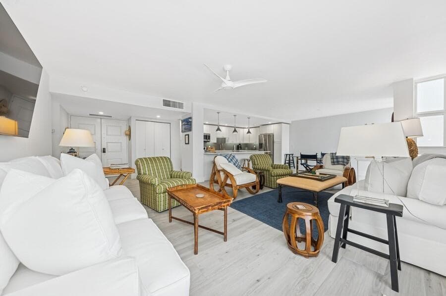 2200 S Ocean Boulevard 203 photo 9