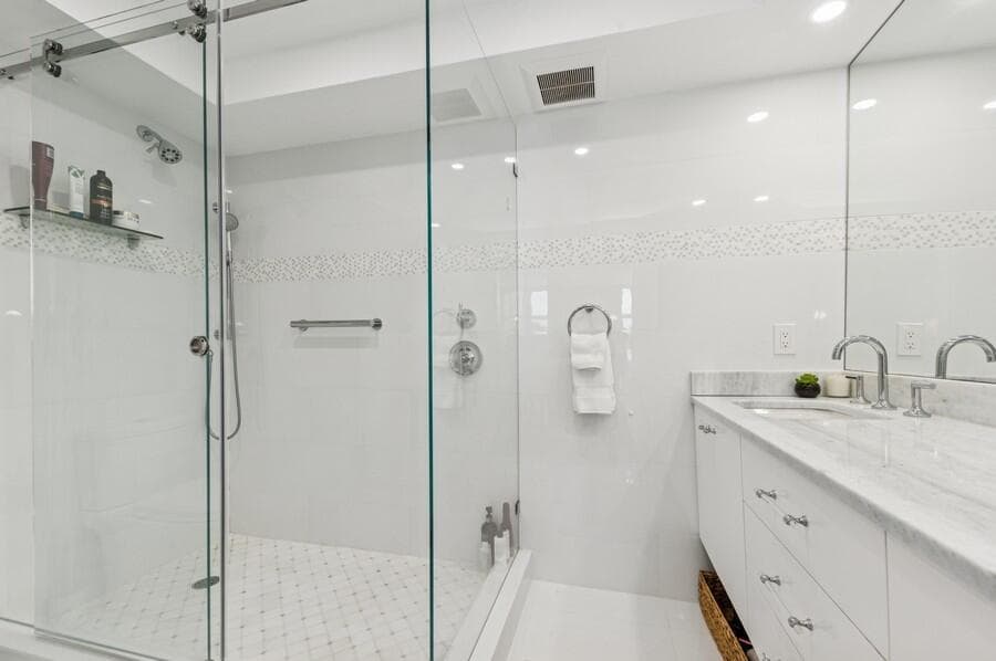 2200 S Ocean Boulevard 203 photo 15