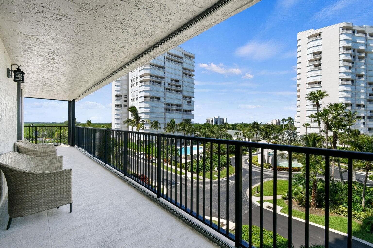 5047 N Highway A1a 404 photo 7