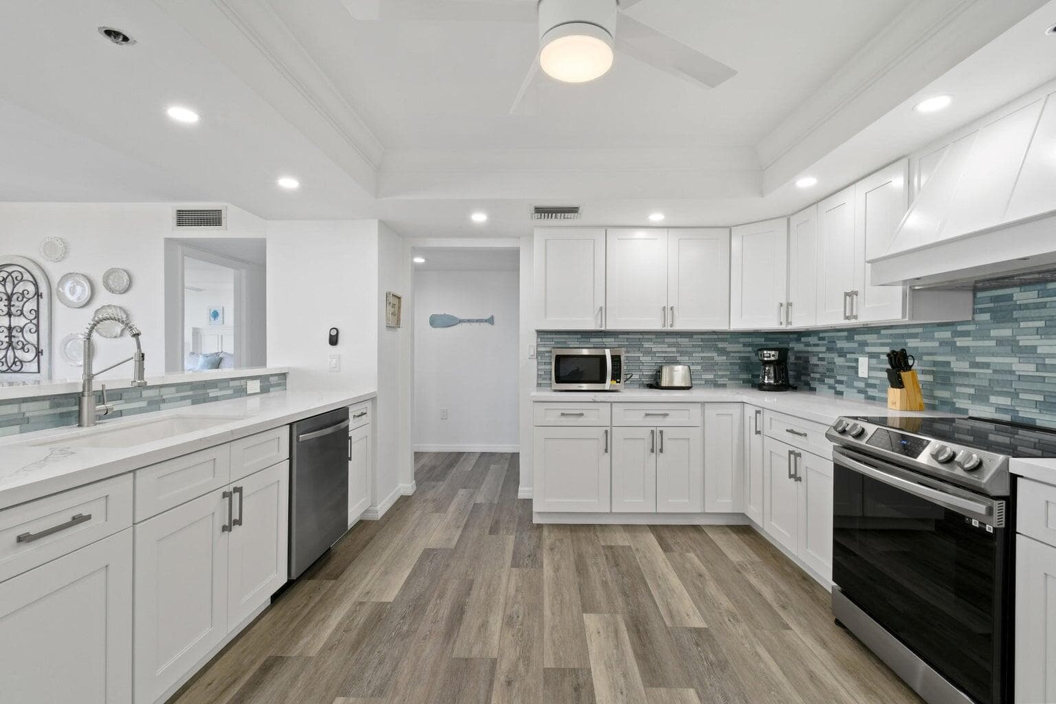 5047 N Highway A1a 404 photo 15
