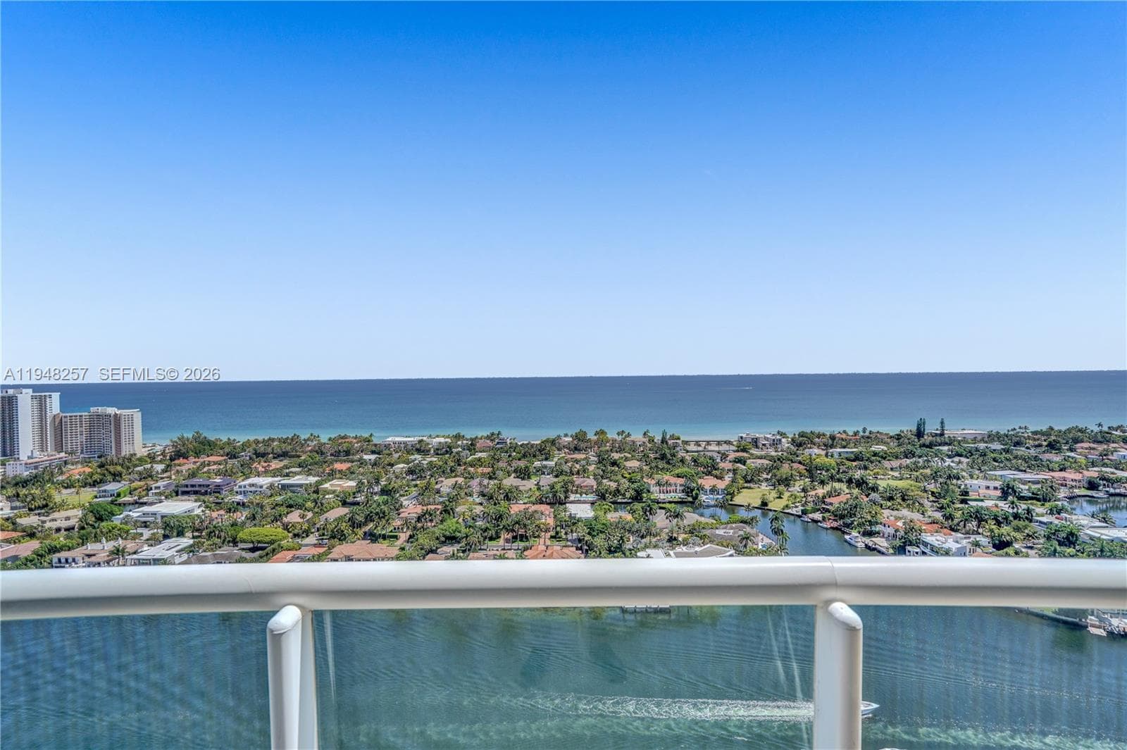 21050 Point Pl 3104 photo 6