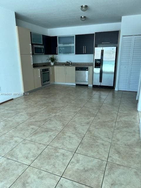 500 29th St 1002 photo 2