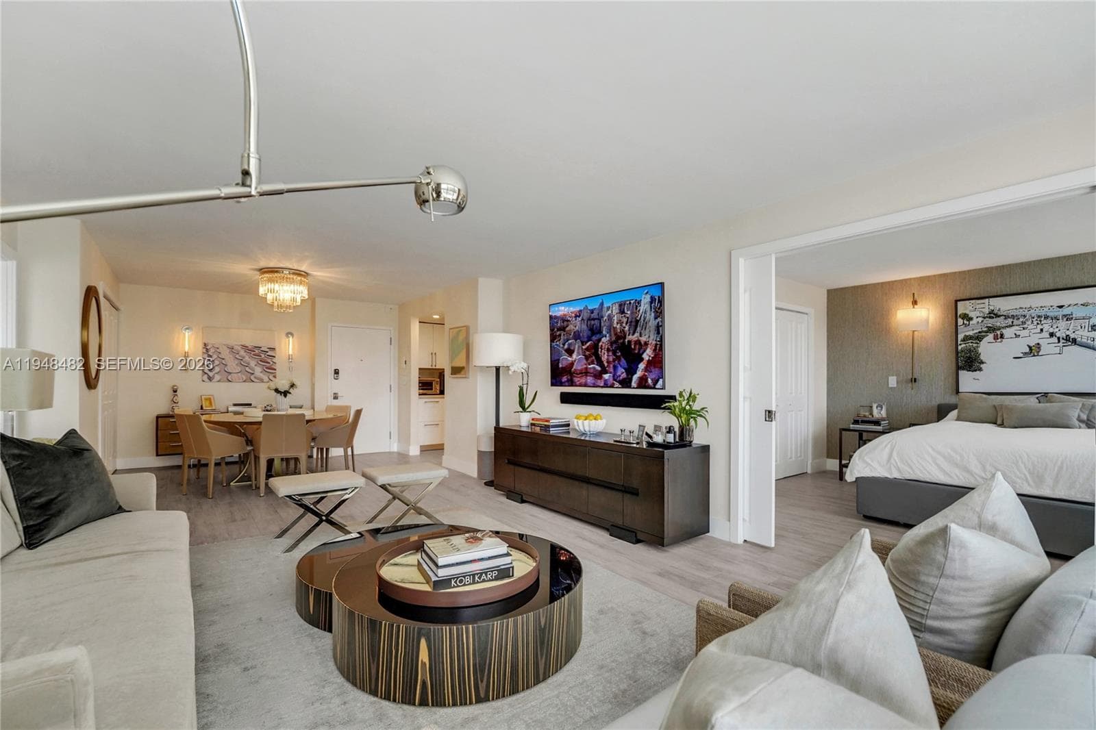 2030 S Ocean Dr 410 photo 2