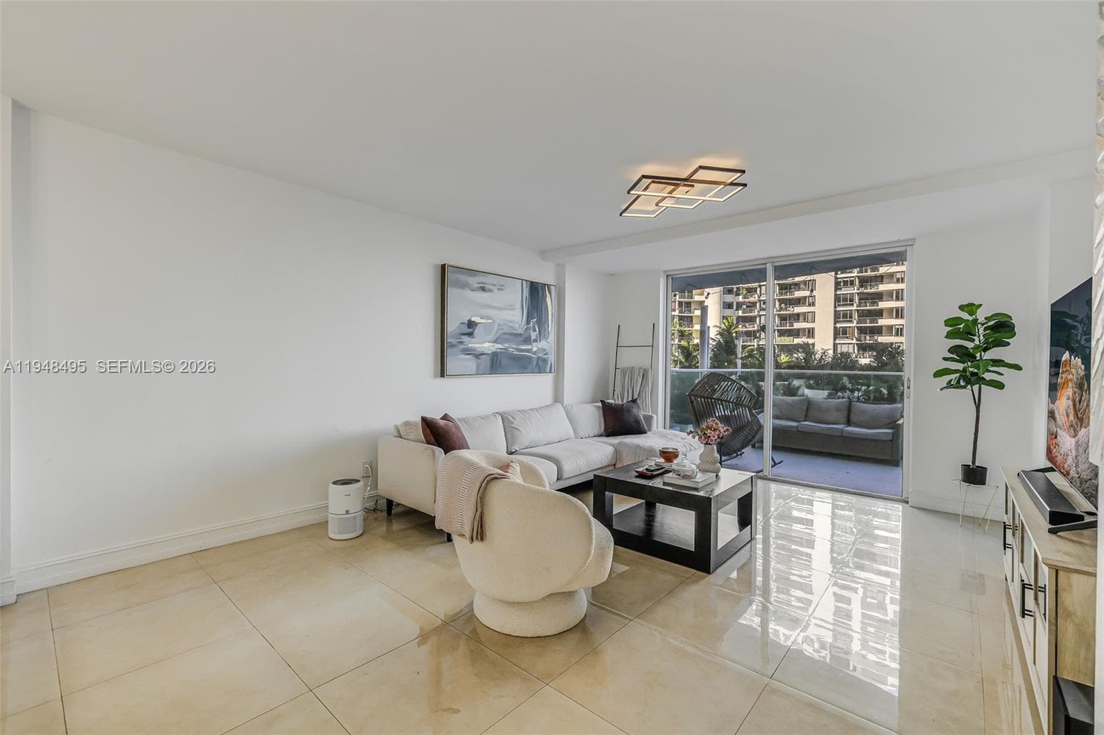 770 Claughton Island Dr 409 photo 8