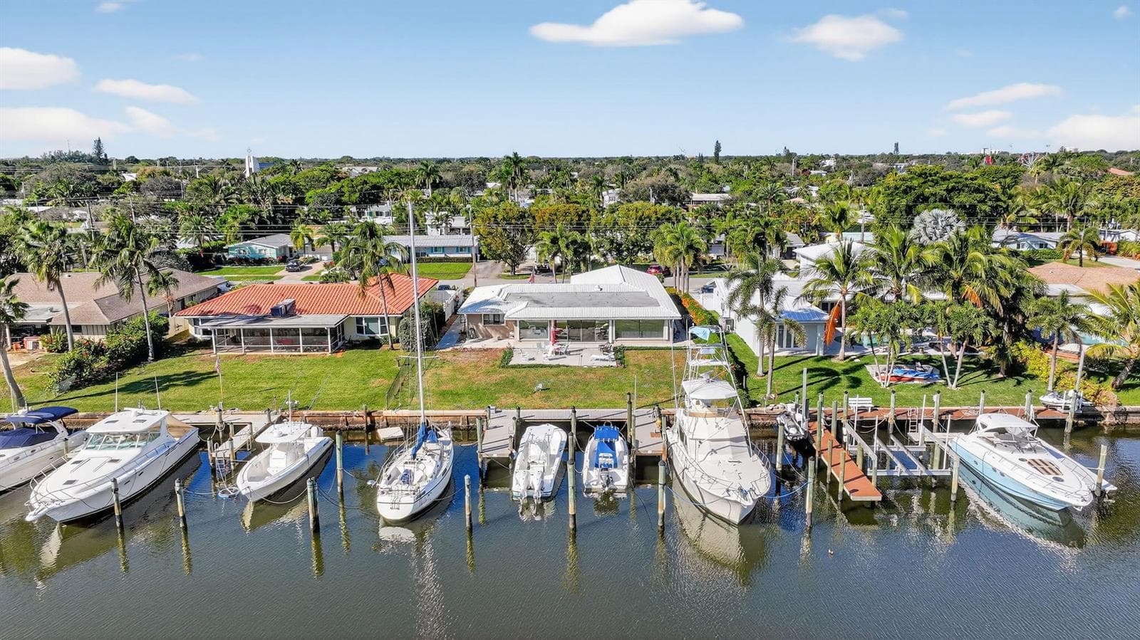 752 Lagoon Drive photo 19