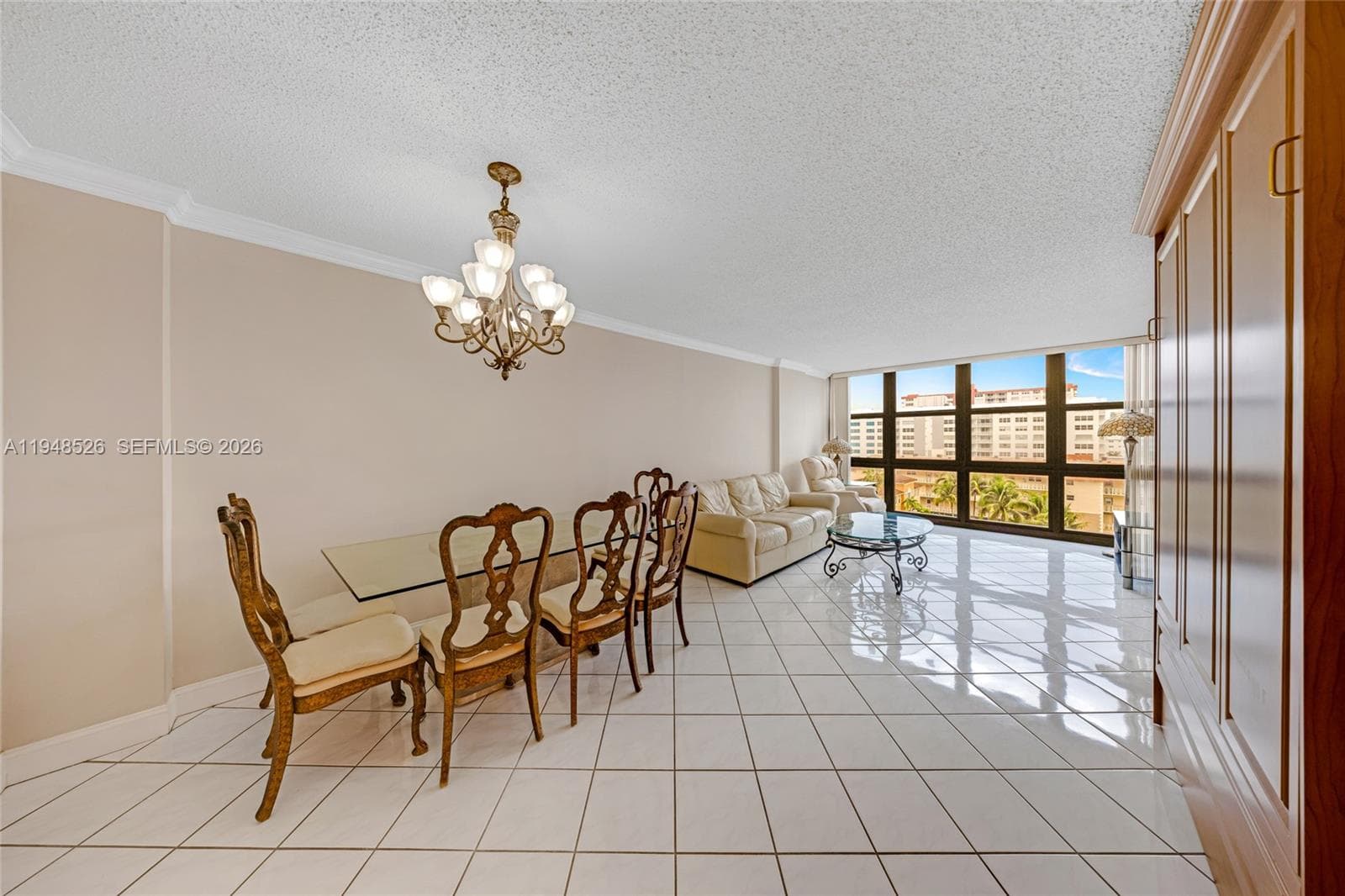 2017 Ocean Dr 706 photo 5