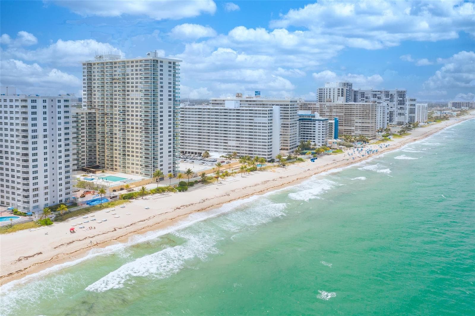 3900 Galt Ocean Drive 712 photo 2
