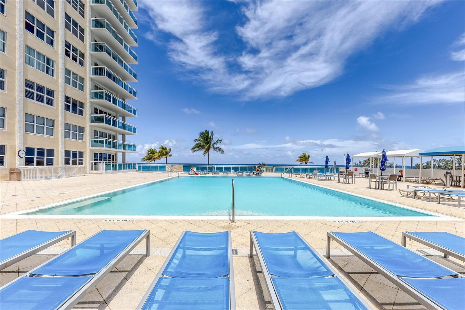 3900 Galt Ocean Drive 712 photo 1