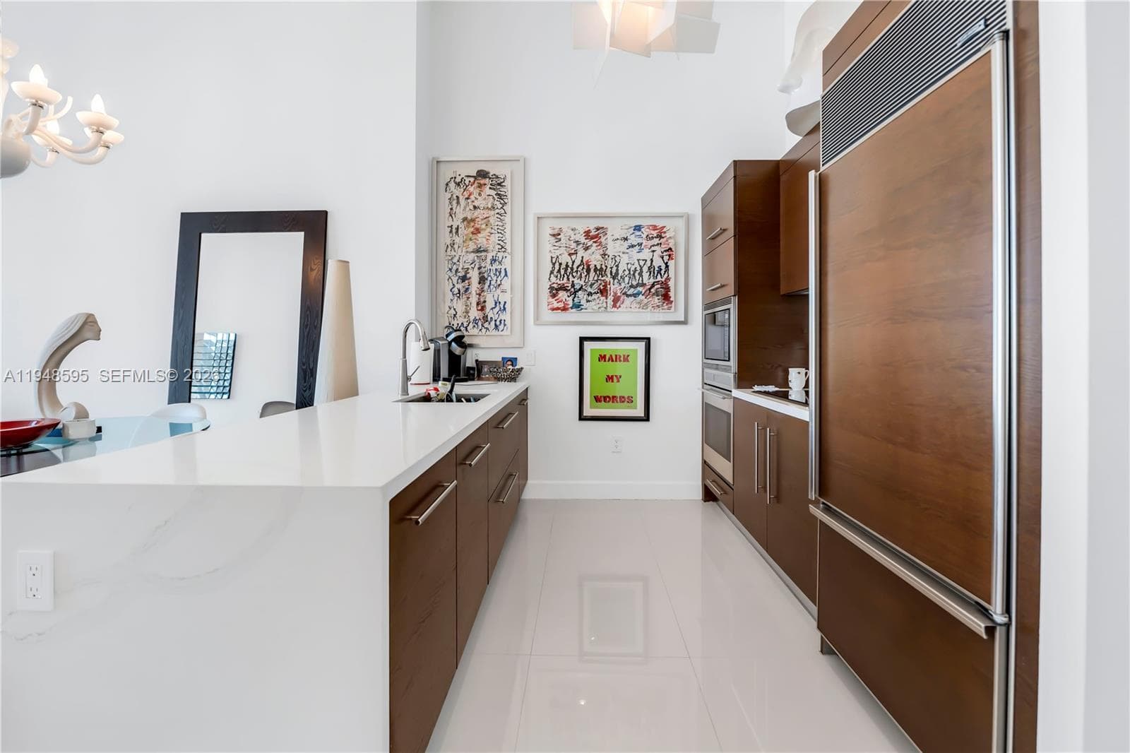 465 Brickell Ave 4106 photo 2