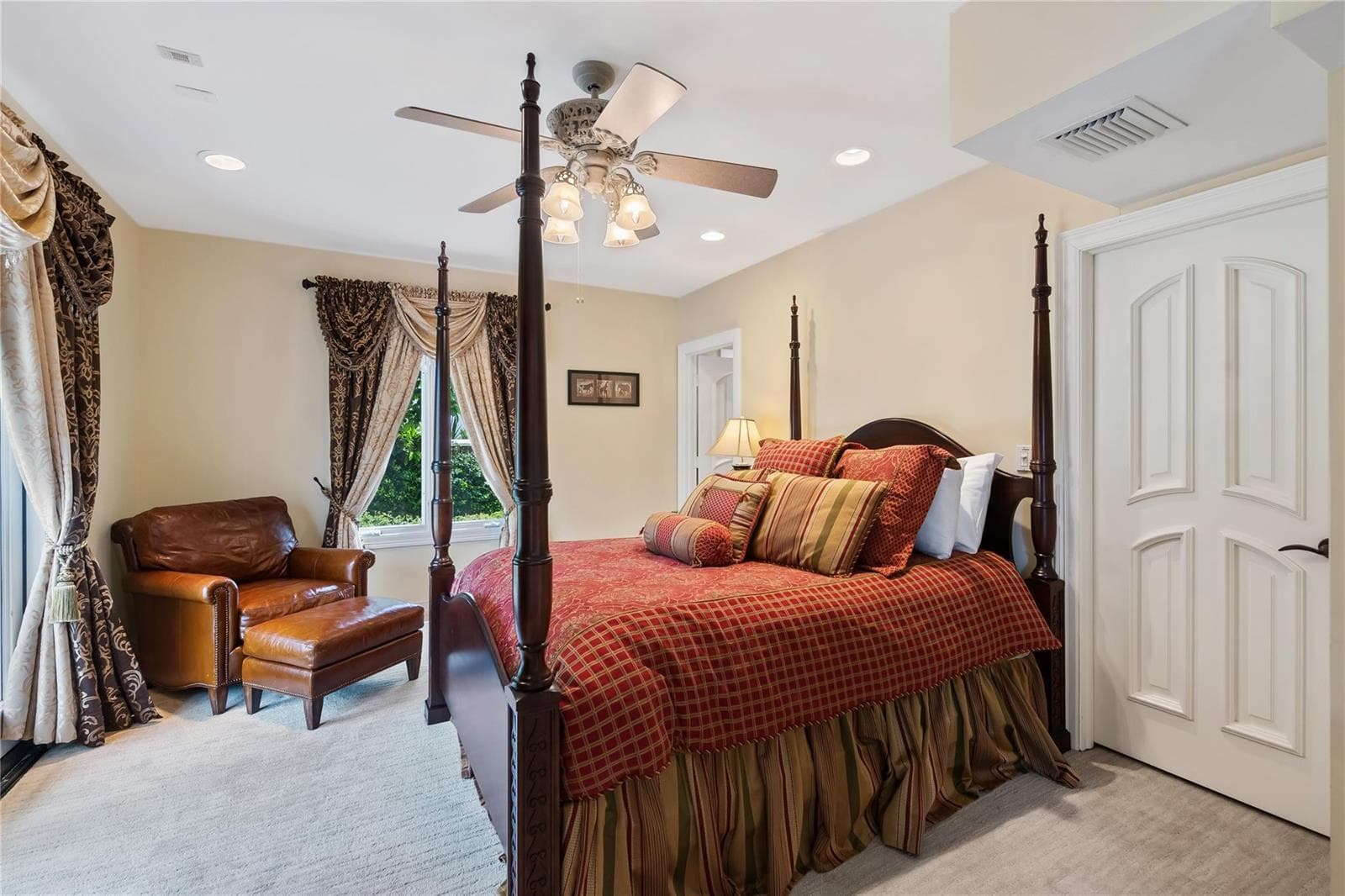 1600 S Ocean Drive photo 23