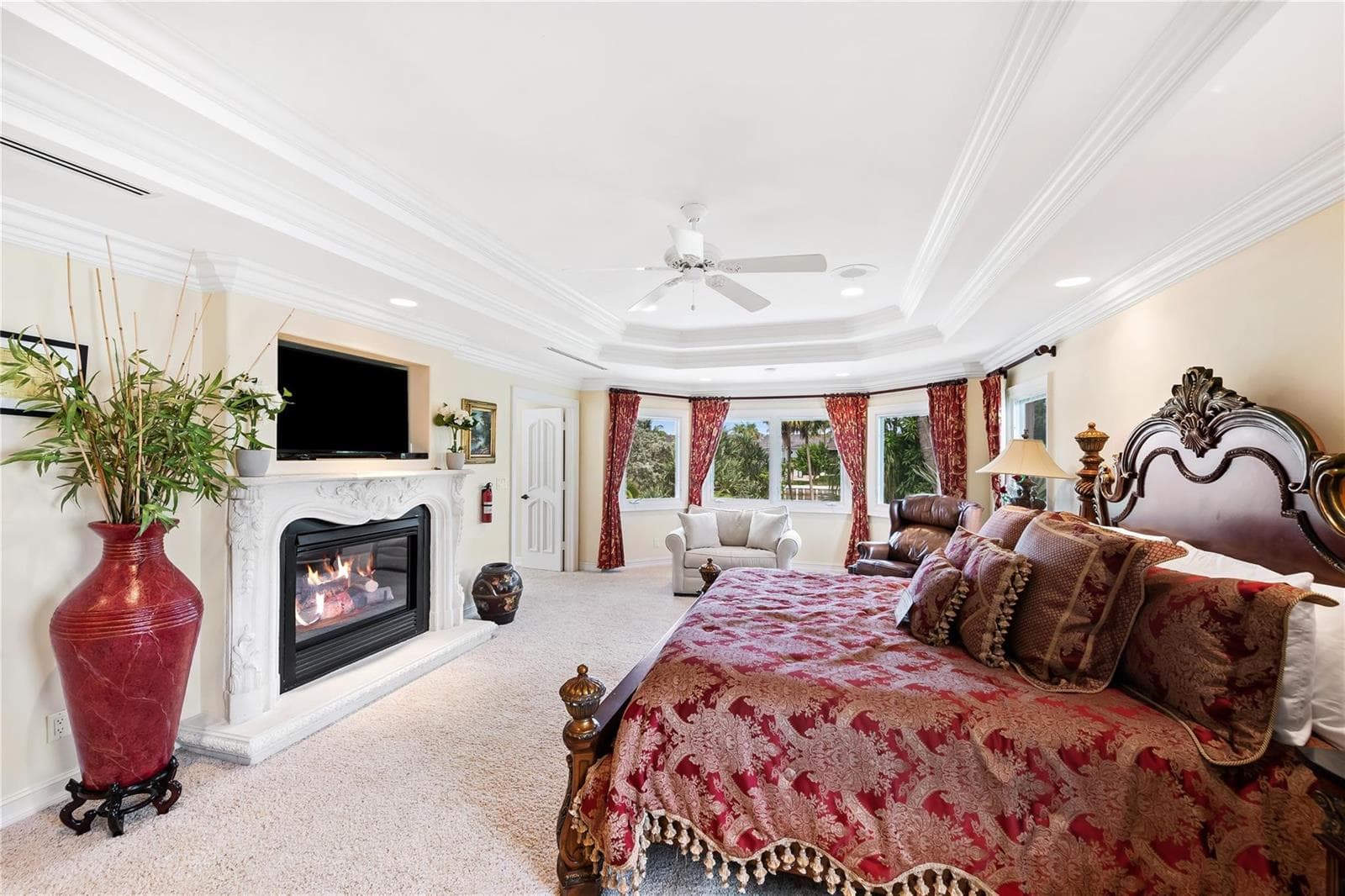 1600 S Ocean Drive photo 14