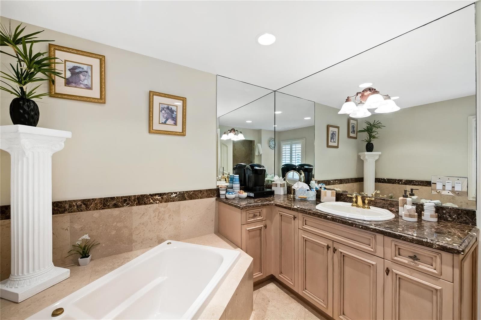 1600 S Ocean Drive photo 21