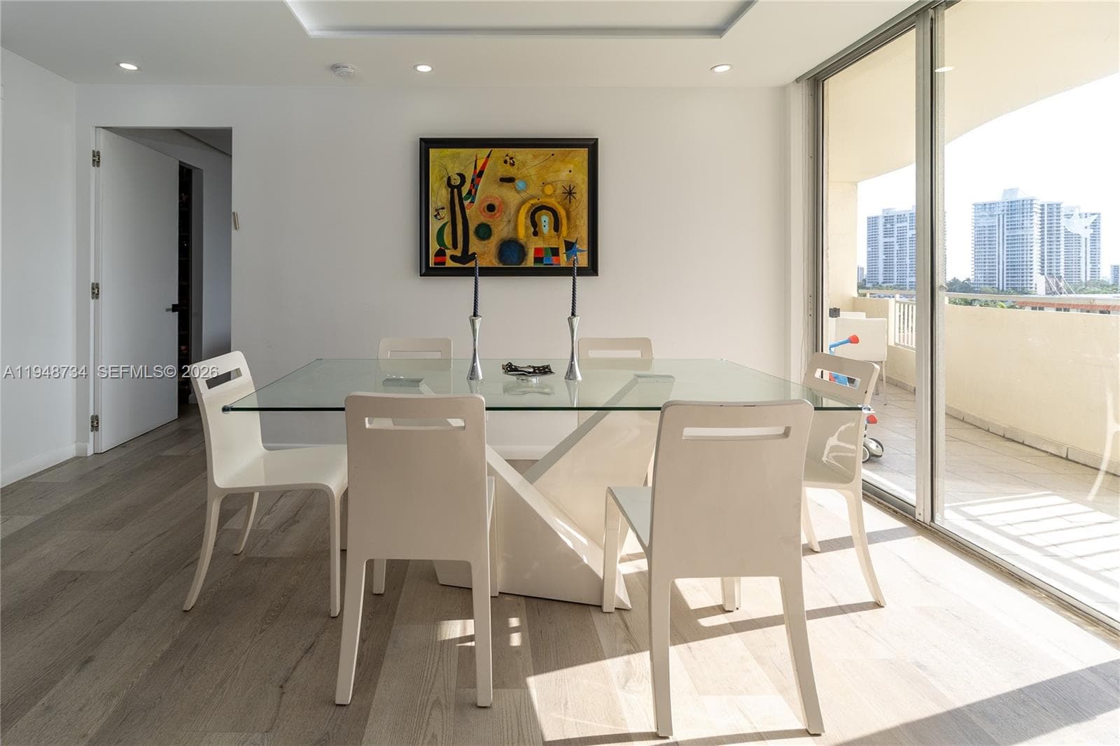 3180 Ocean Dr 619 photo 7