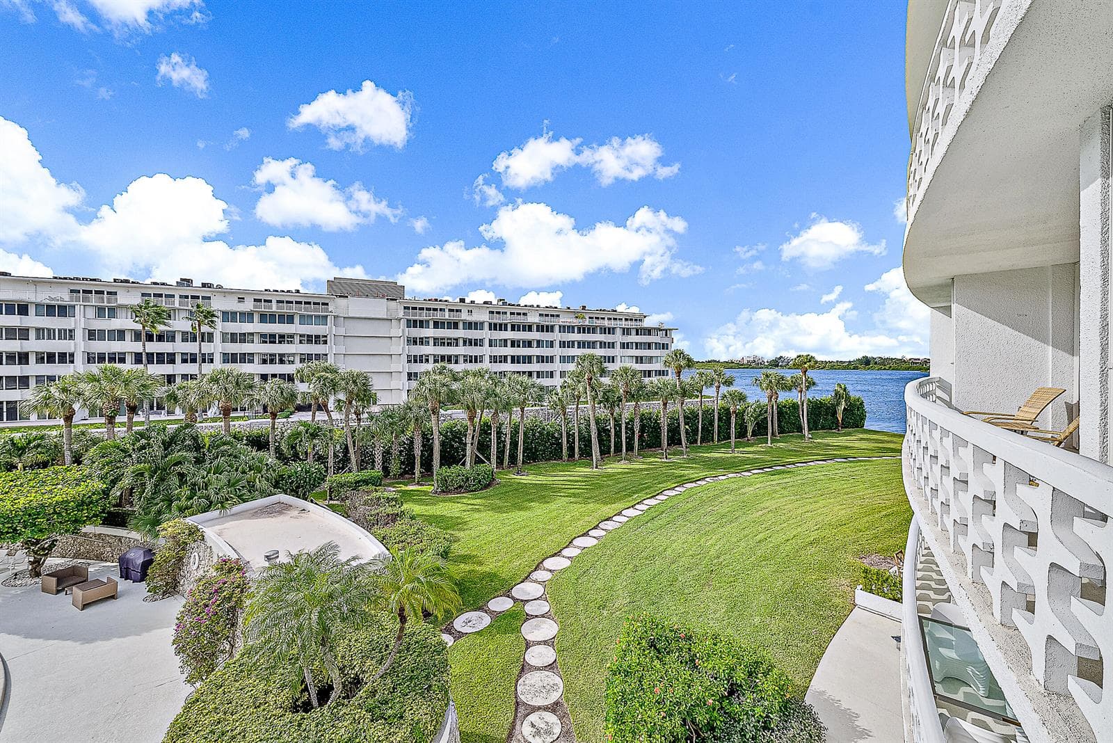 2760 S Ocean Boulevard 310 photo 2