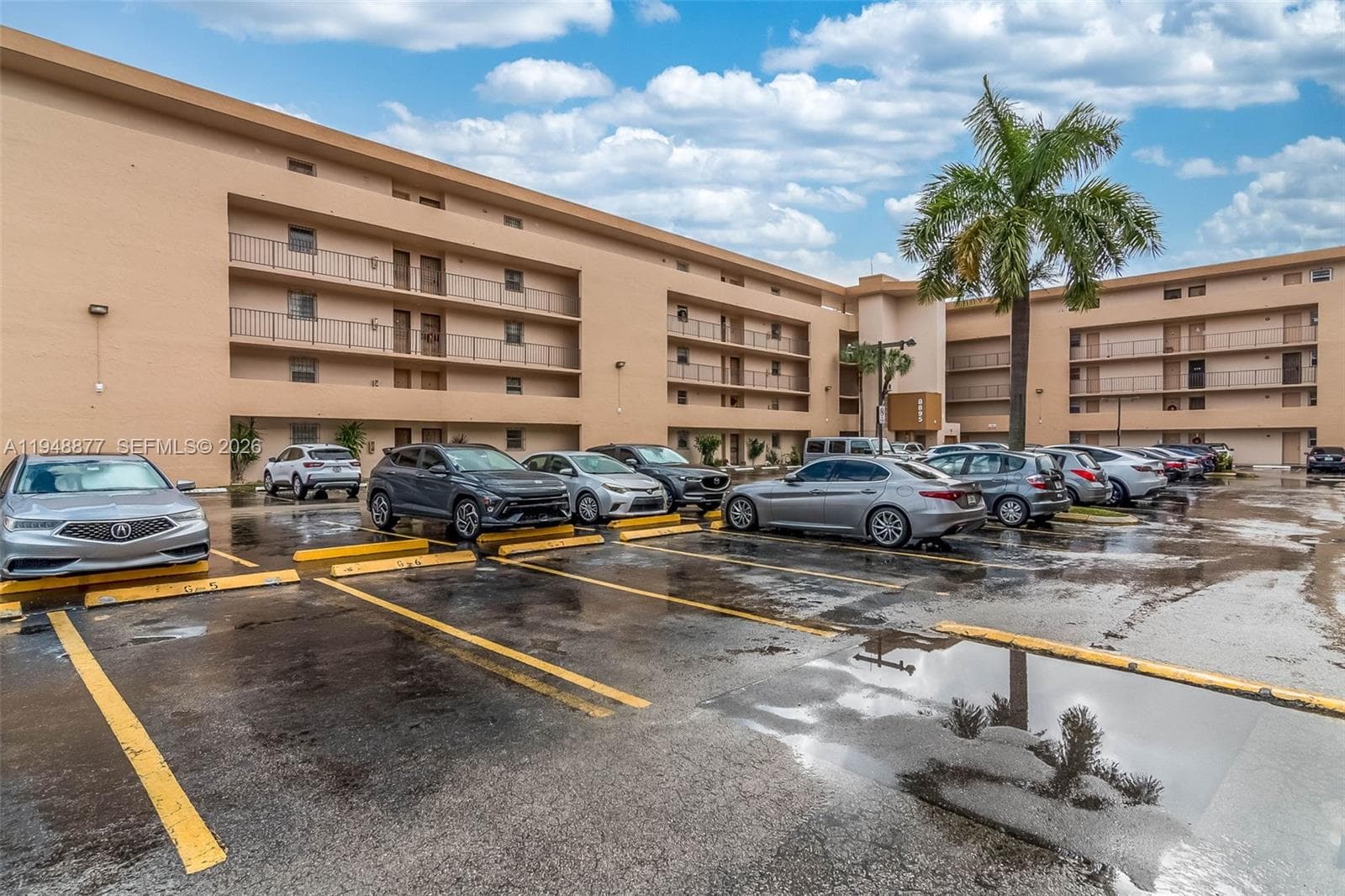 8895 Fontainebleau Blvd 407 photo 21