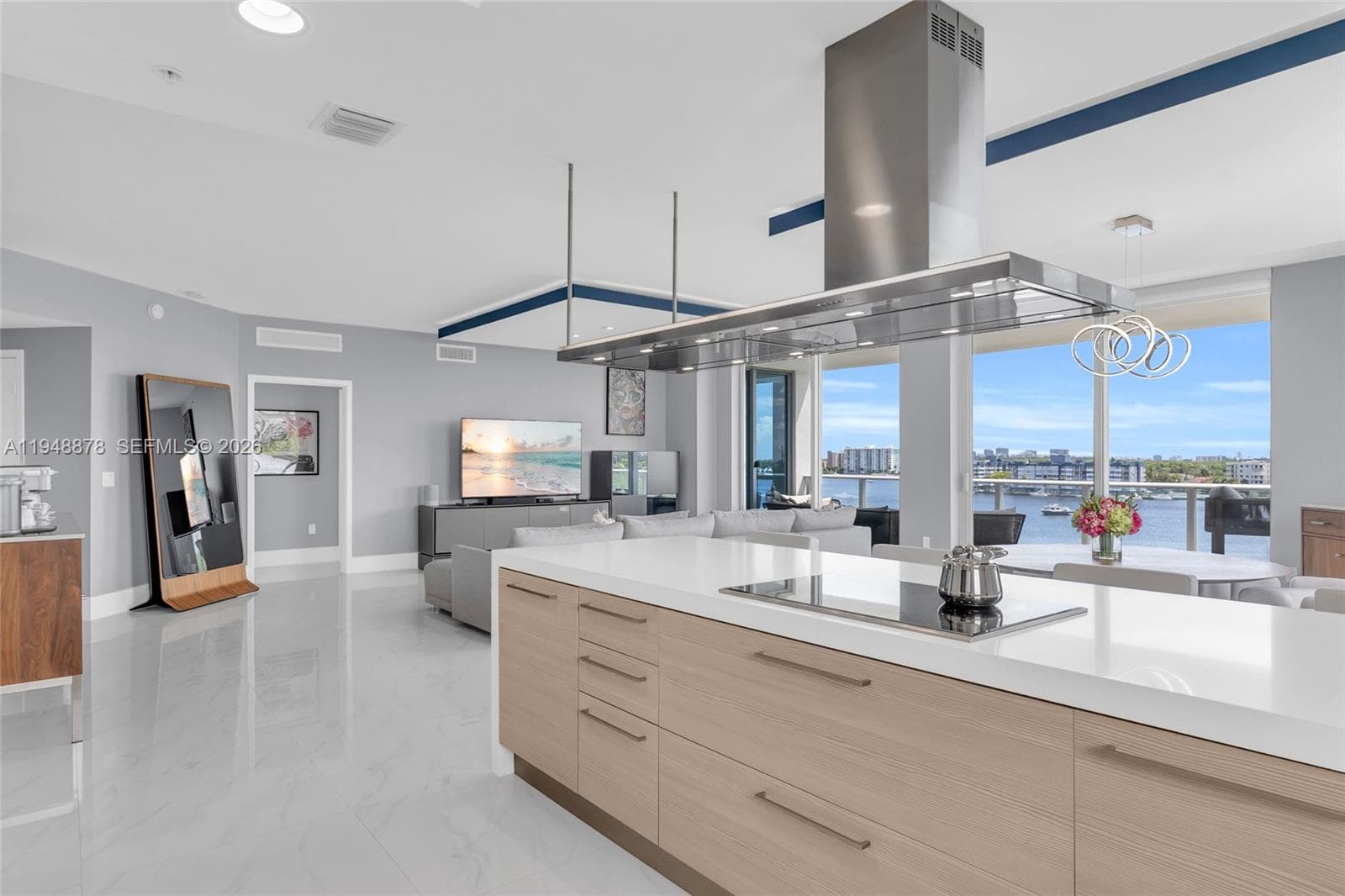 17111 Biscayne Blvd 602 photo 6