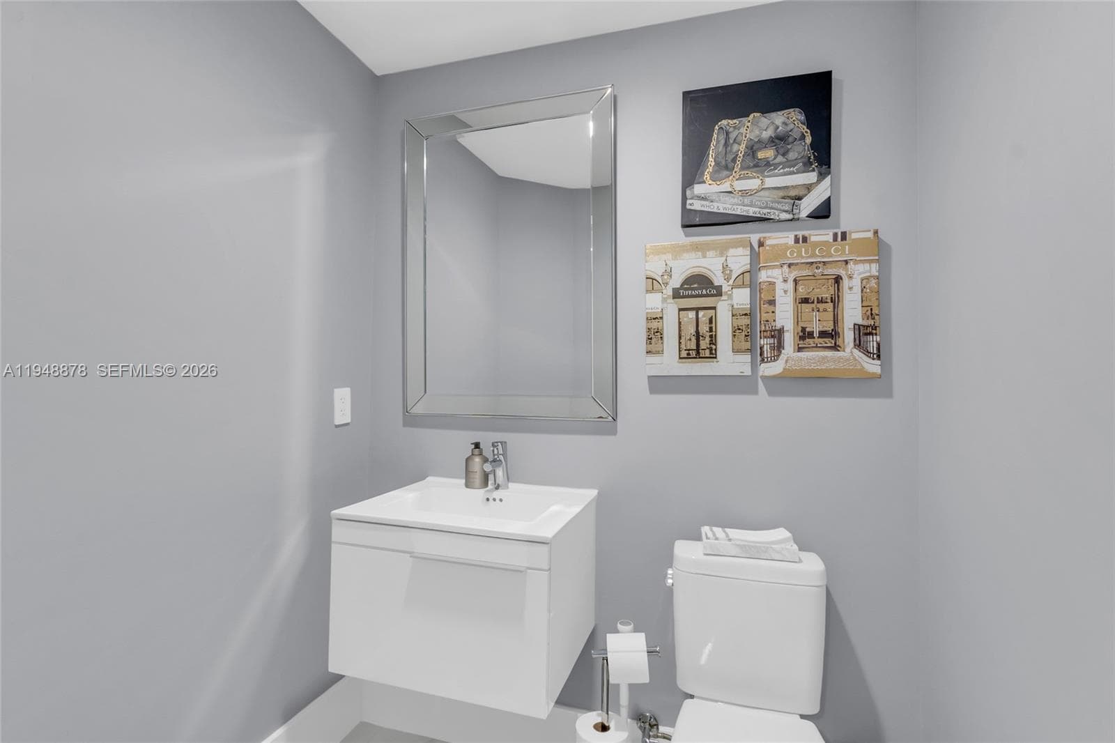 17111 Biscayne Blvd 602 photo 24