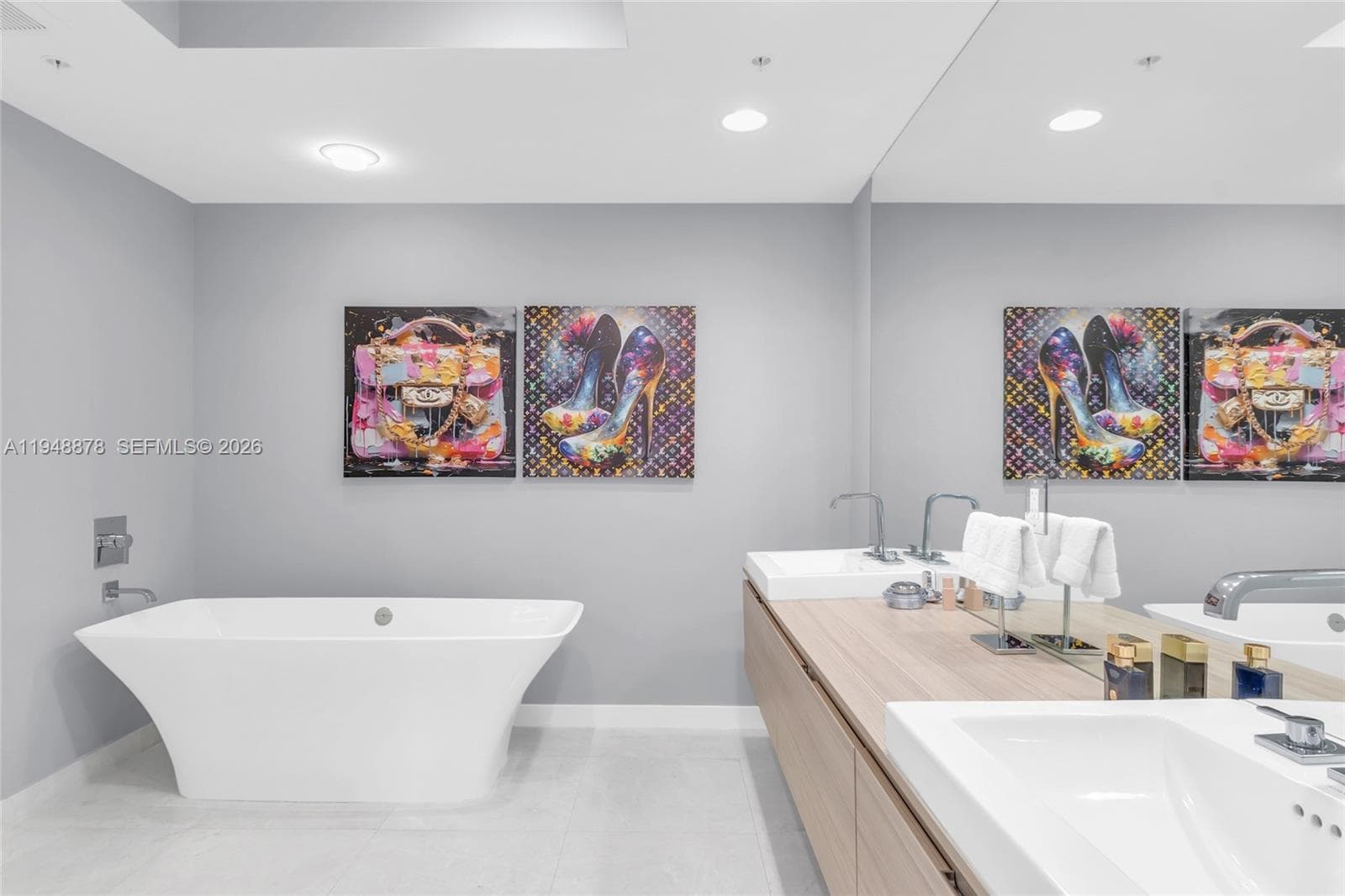 17111 Biscayne Blvd 602 photo 10