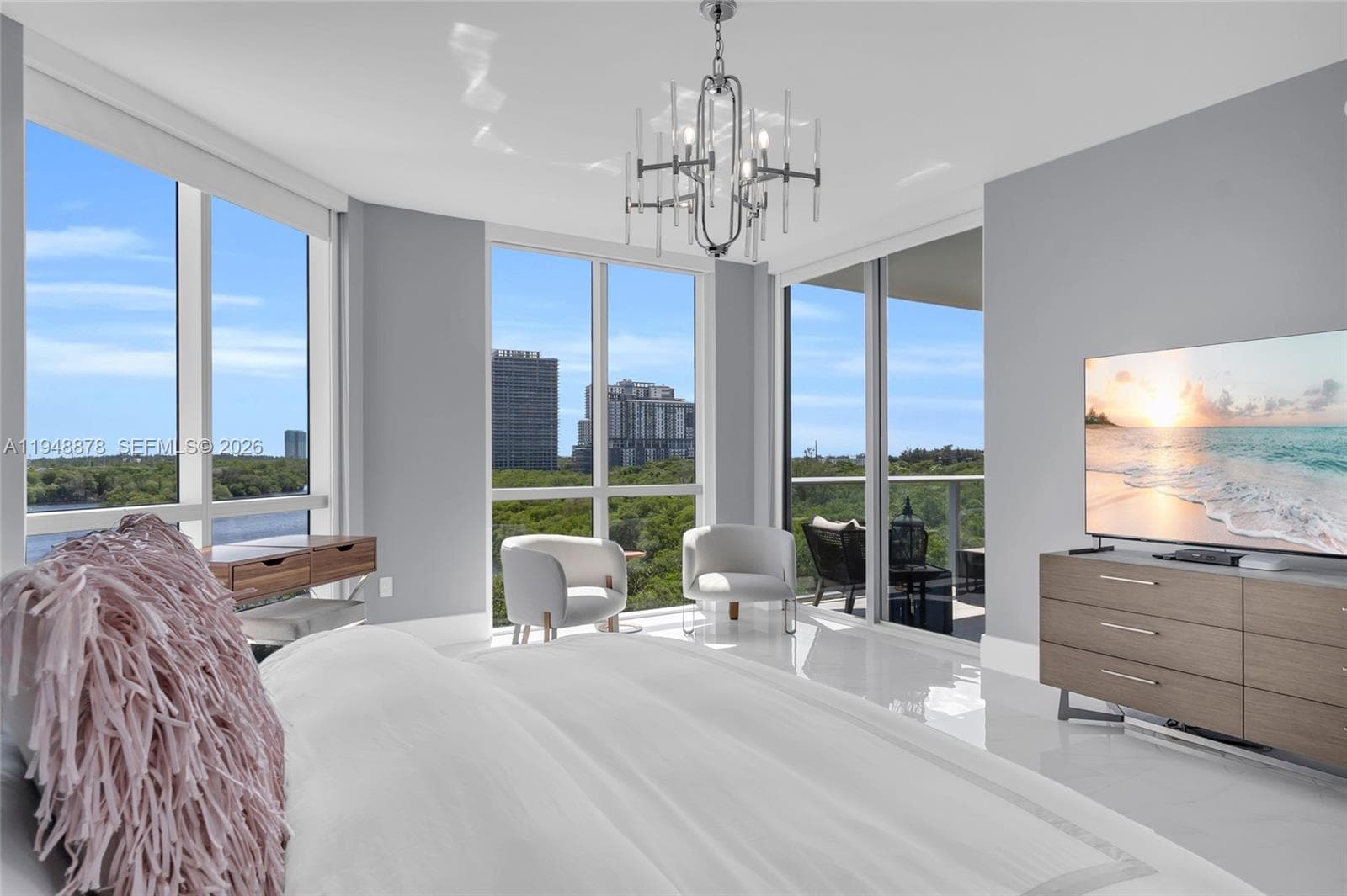 17111 Biscayne Blvd 602 photo 14