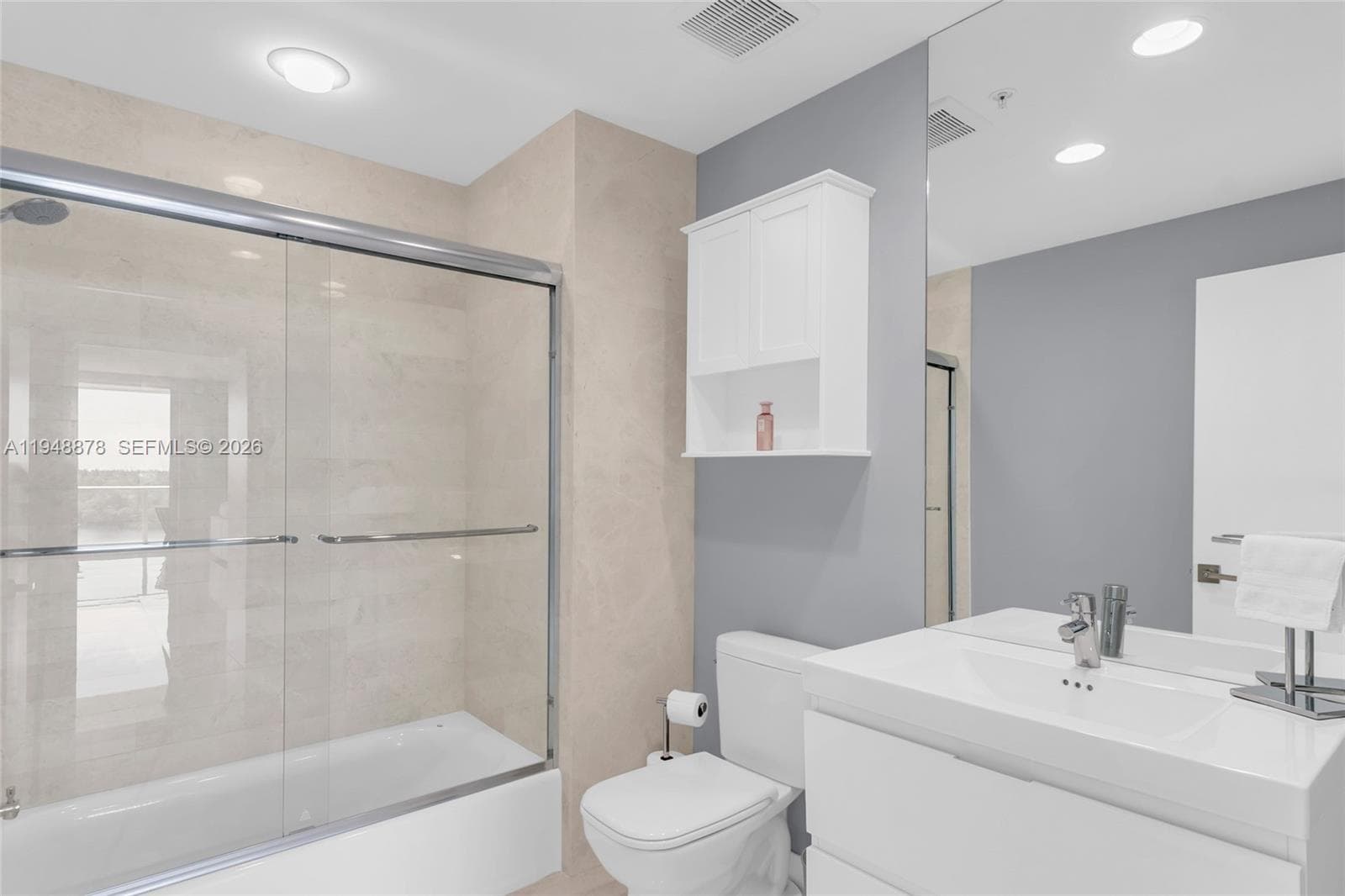 17111 Biscayne Blvd 602 photo 19