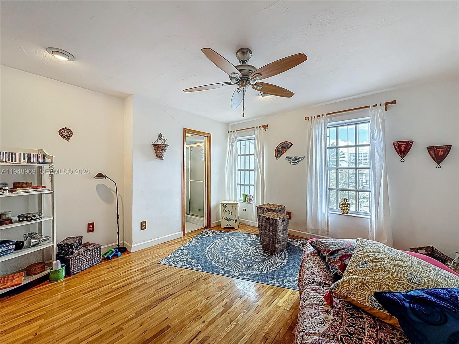 2205 NE 123rd St 2205 1/2 photo 19