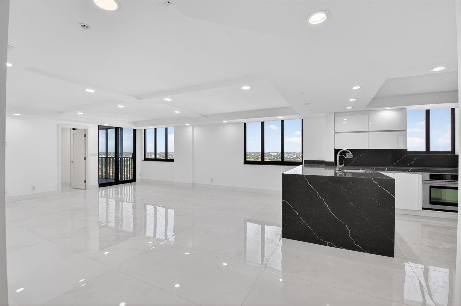 3420 S Ocean Boulevard PH-T photo 6