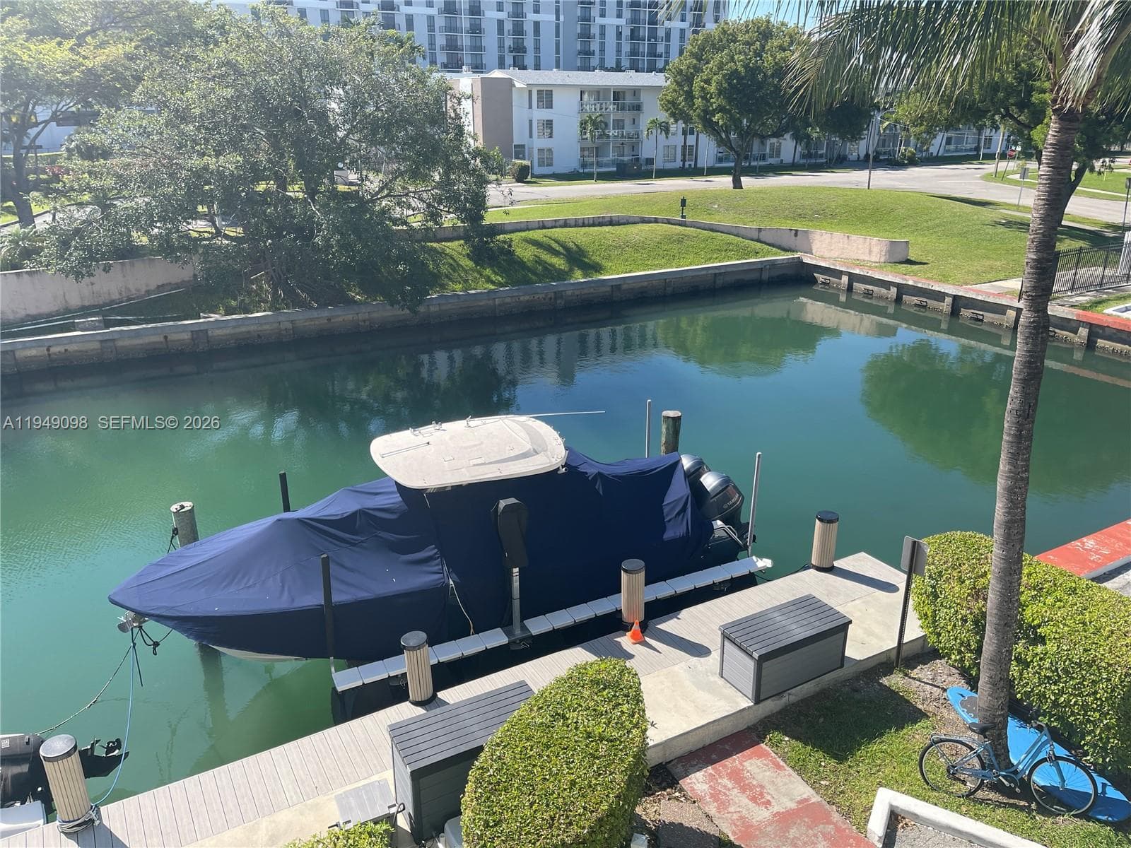 1650 115th St 311 photo 16