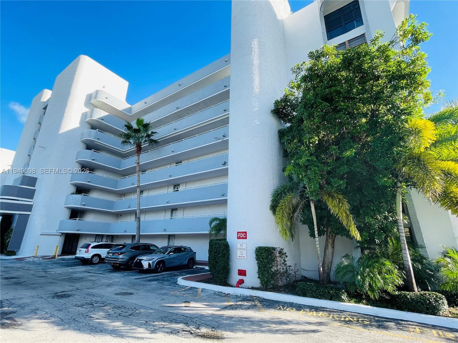 1650 115th St 311 photo 14