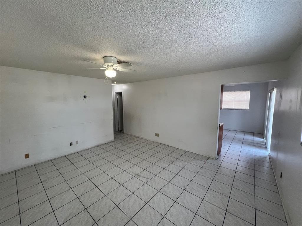 230 SW 1st Street G-8 photo 5