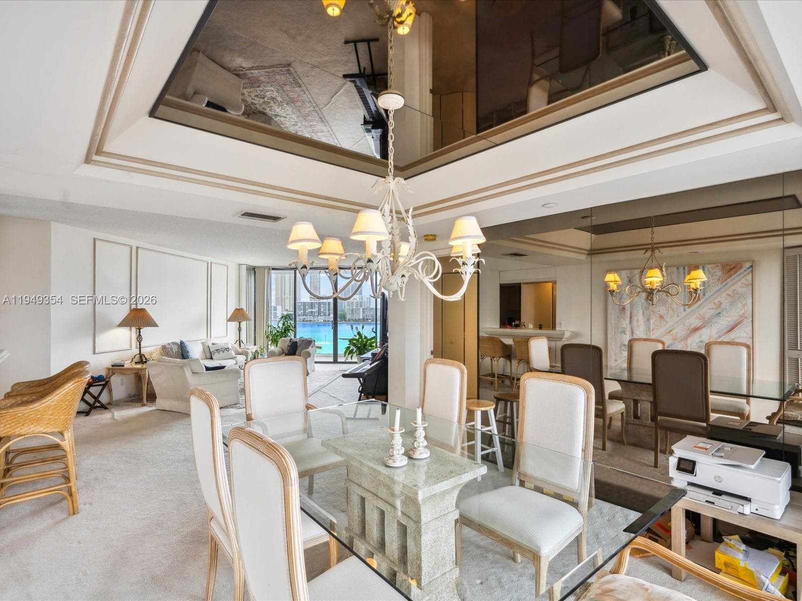 2800 Island Blvd 702 photo 6