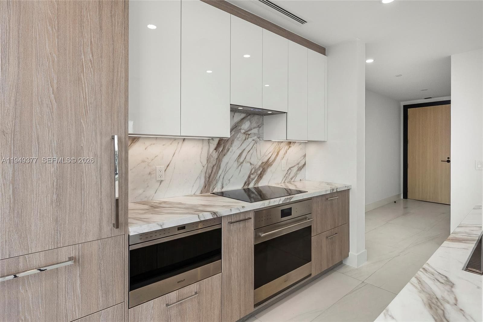 151 N Seabreeze 1003-E photo 19