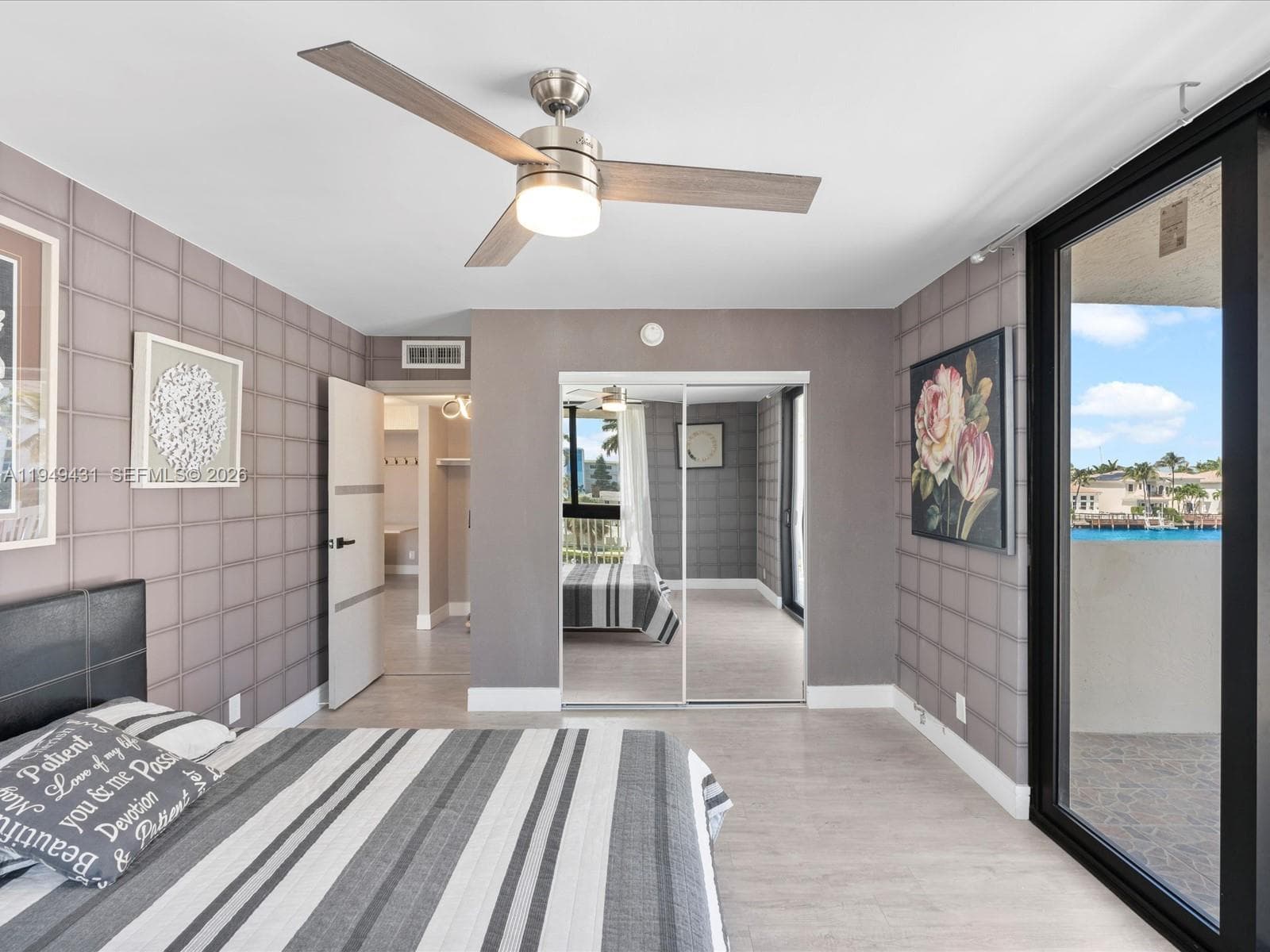 1500 Ocean Dr 3G photo 14