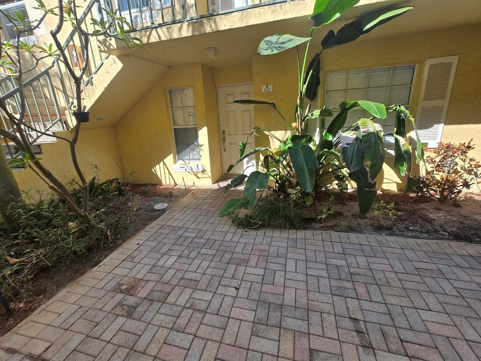 1105 Lake Shore Drive 102 photo 23