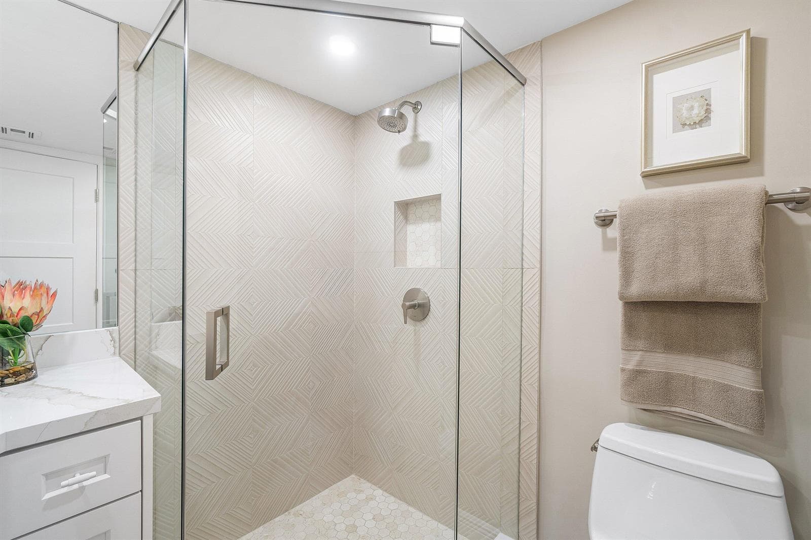 100 SE 5th Avenue 404 photo 21