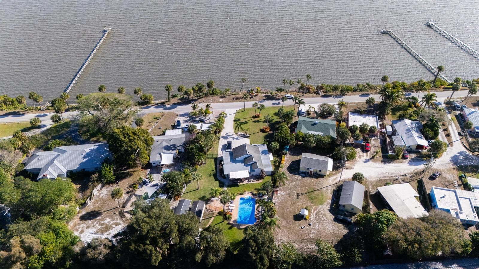 4751 S Indian River Drive photo 6