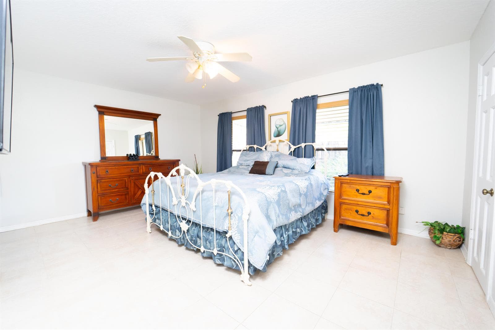 4751 S Indian River Drive photo 24