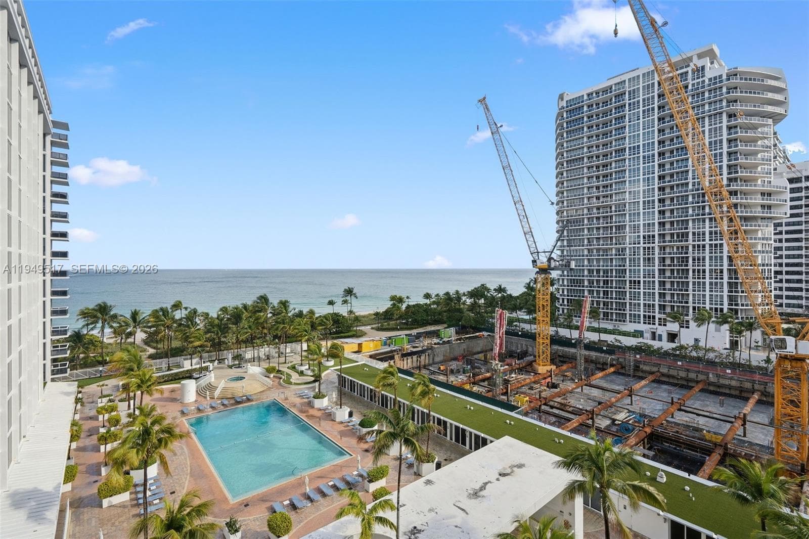 10275 Collins Ave 718 photo 18